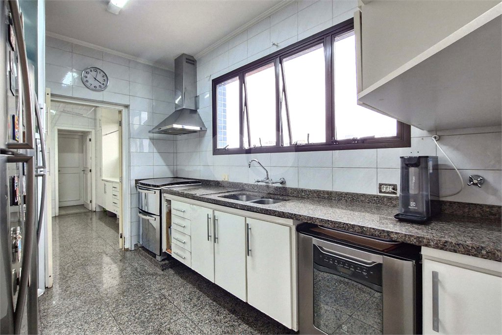 Apartamento à venda com 4 suítes em Moema, São Paulo, SP