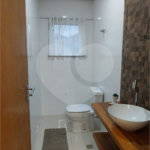 Casa para alugar com 4 quartos, sendo 3 suítes,  no condomínio Figueira Garden, Atibaia - SP