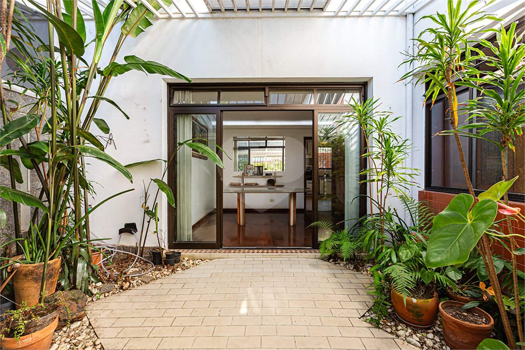 Casa à venda com 6 quartos, sendo 4 suítes, em Butantã, São Paulo, SP