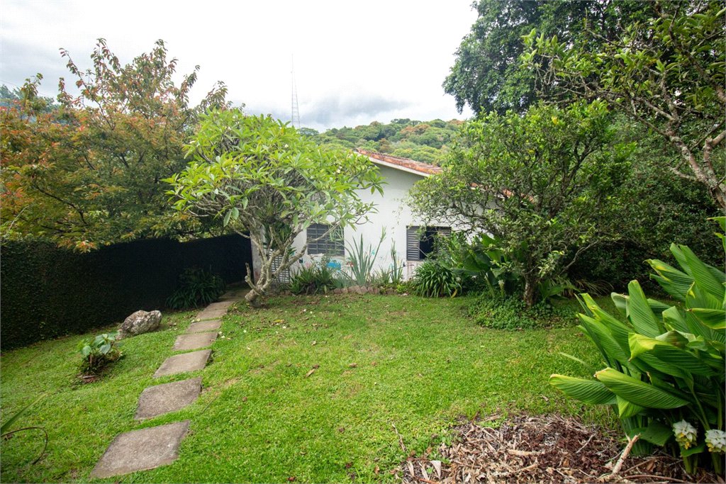 Chácara à venda com 3 quartos em Alpes Paulista (mailasqui), São Roque, SP