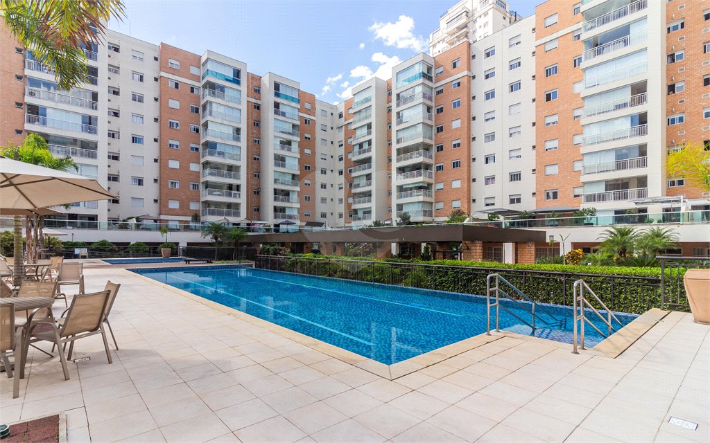 Apartamento na Mooca - 3 vagas
