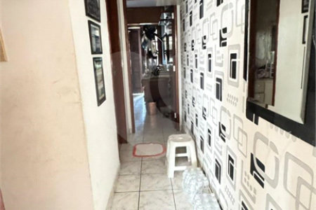 Sobrado à venda com 4 quartos em Interlagos, São Paulo, SP