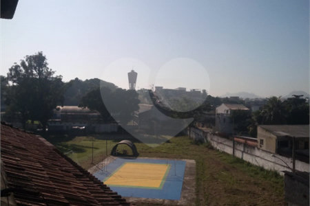 Apartamento à venda com 2 quartos em Marechal Hermes, Rio de Janeiro, RJ