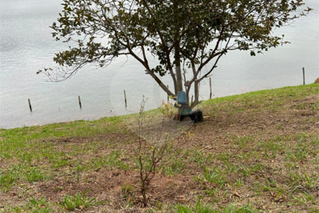Terreno à venda no condomínio Portal do Igaratá, Igaratá - SP