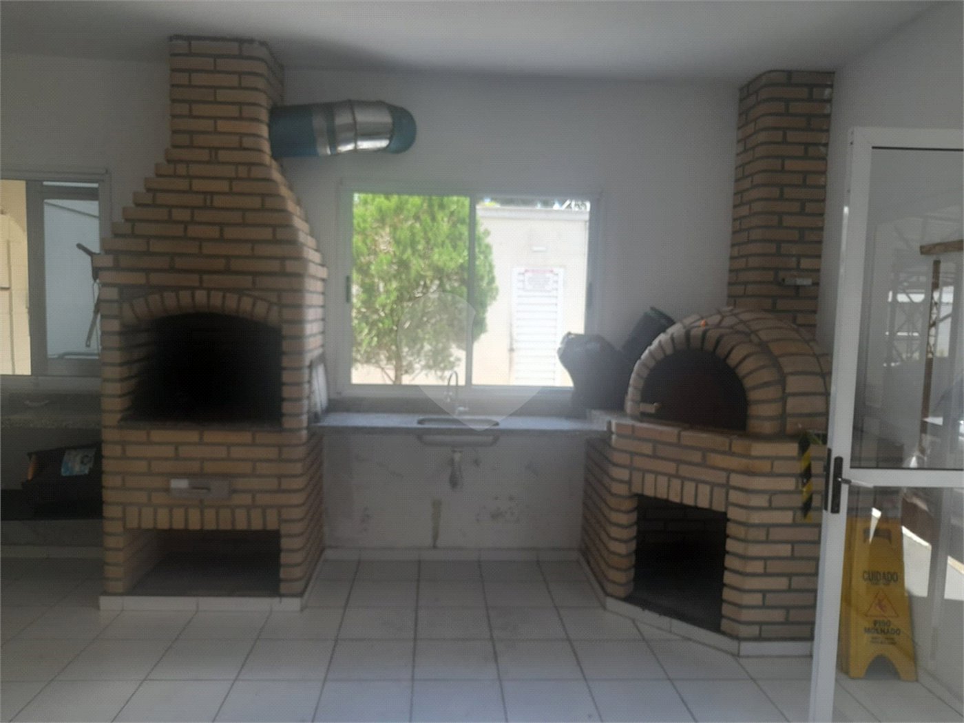 Apartamento à venda com 2 quartos em Jundiapeba, Mogi das Cruzes, SP