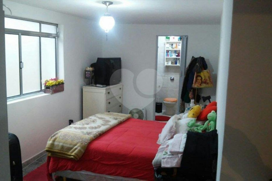 Casa à venda com 6 quartos, sendo 3 suítes, em Santana, São Paulo, SP