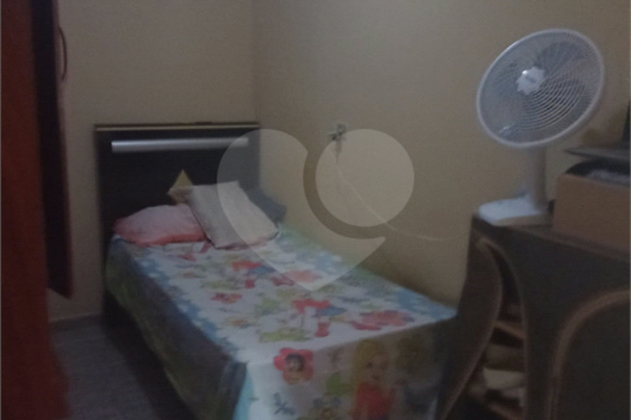 Sobrado à venda com 3 quartos em Jardim Acácio, Guarulhos, SP