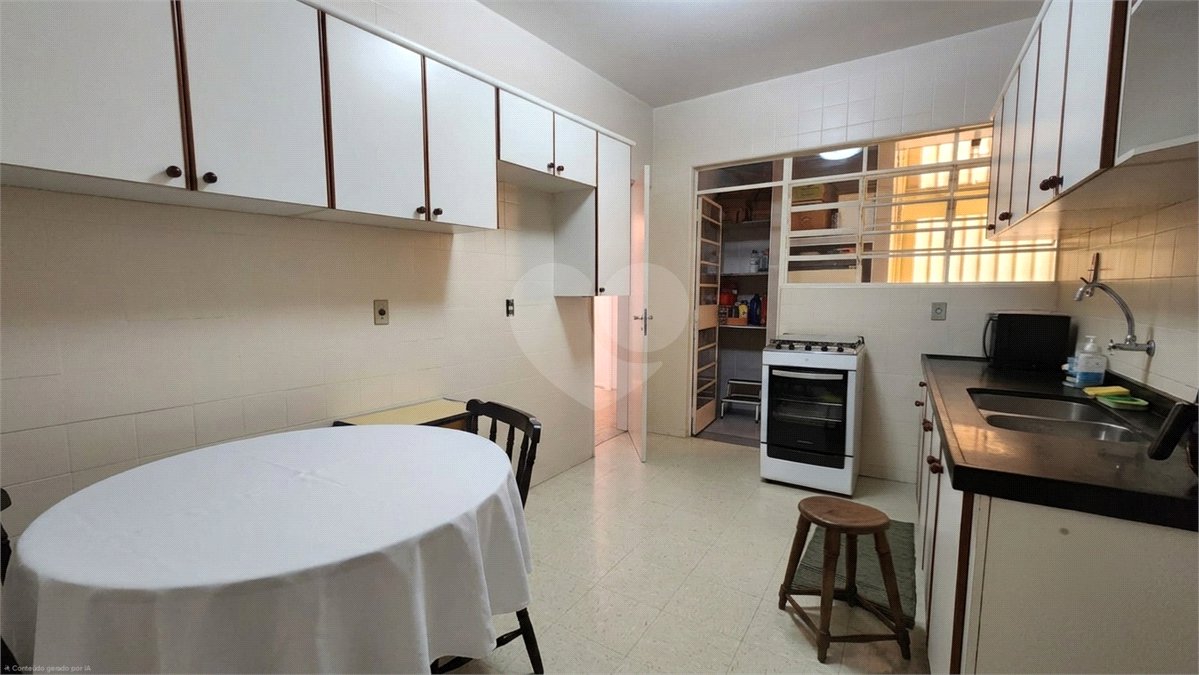 Apartamento à venda com 3 quartos, sendo 1 suíte, no Centro, Sorocaba, SP