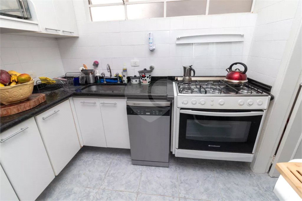 Apartamento para alugar com 4 quartos, sendo 1 suíte, em Perdizes, São Paulo, SP