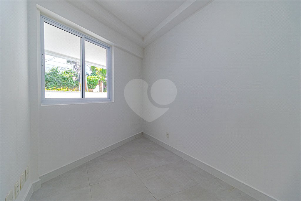 Apartamento à venda com 3 quartos, sendo 2 suítes, em Lagoa, Rio de Janeiro, RJ
