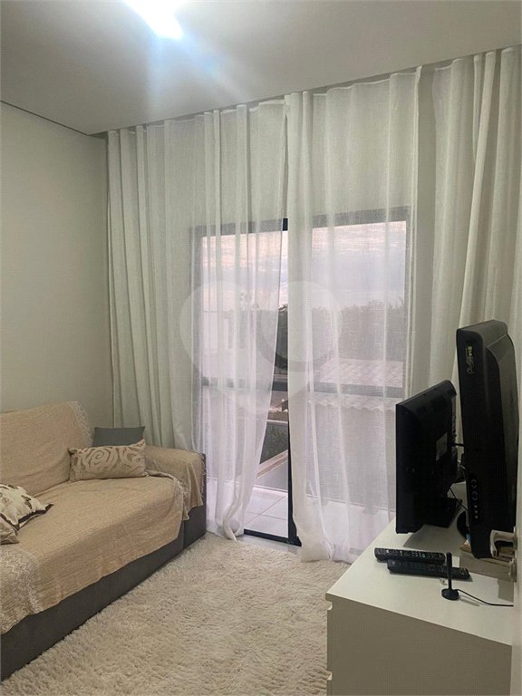 Casa à venda com 3 quartos, sendo 2 suítes, no condomínio Terras da Estância, Paulínia - SP