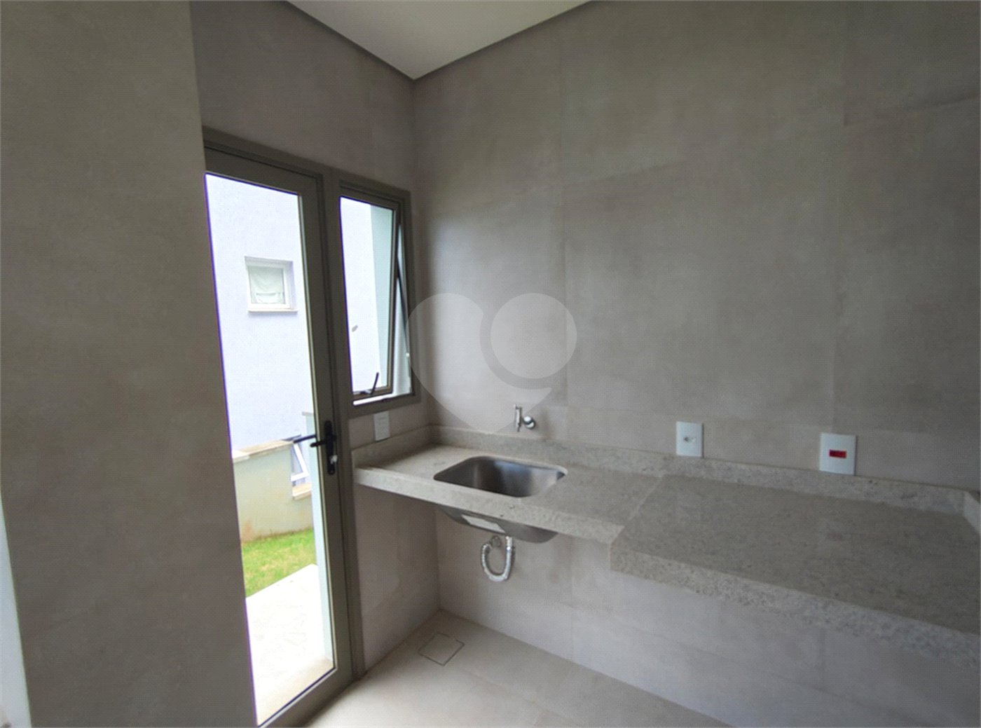 Casa à venda com 4 quartos, sendo 3 suítes,  no condomínio Villa Verde, Jundiaí - SP