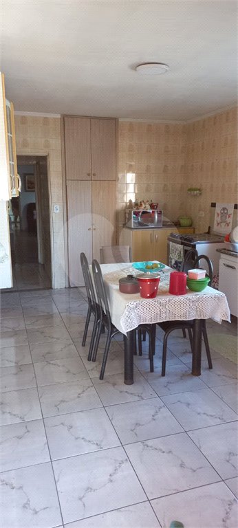 Casa à venda com 3 quartos em Horto, São Paulo, SP