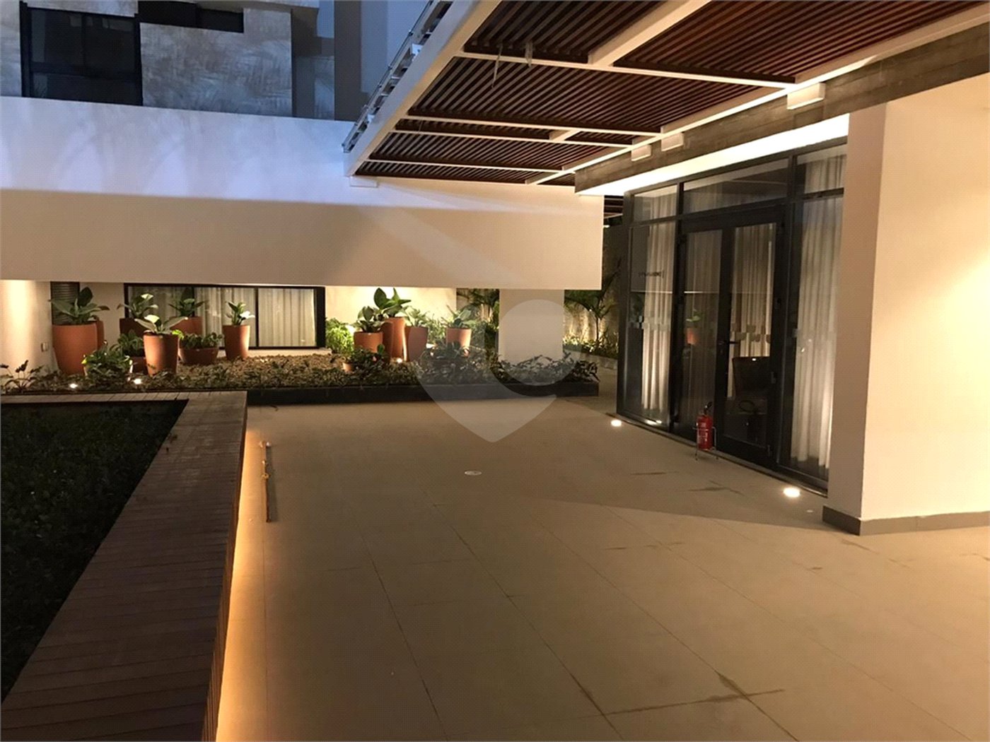 Apartamento para alugar com 2 suítes em Vila Olímpia, São Paulo, SP