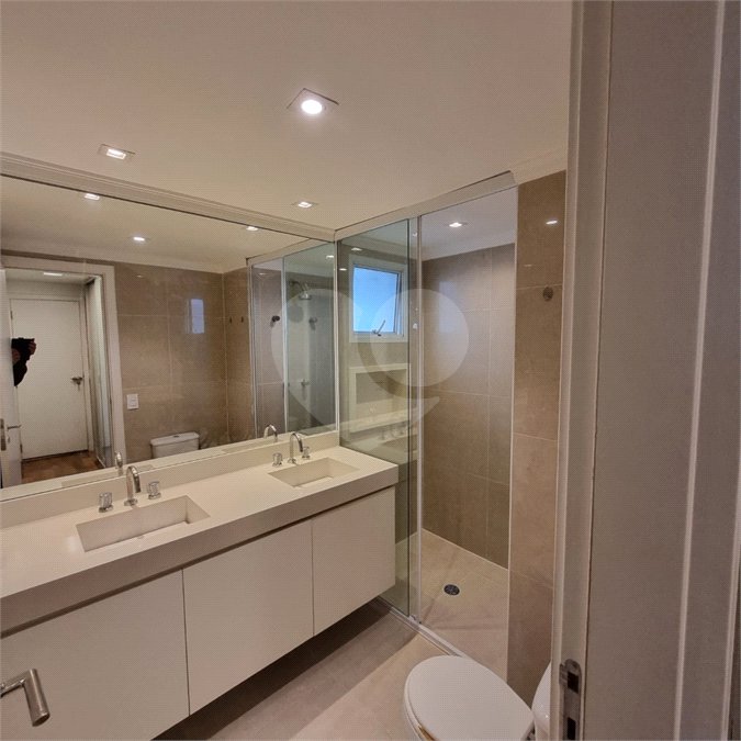 Apartamento à venda com 3 suítes em Santana, São Paulo, SP
