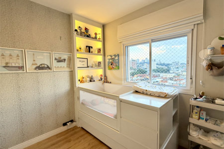 Apartamento à venda com 3 suítes em Vila Romana, São Paulo, SP