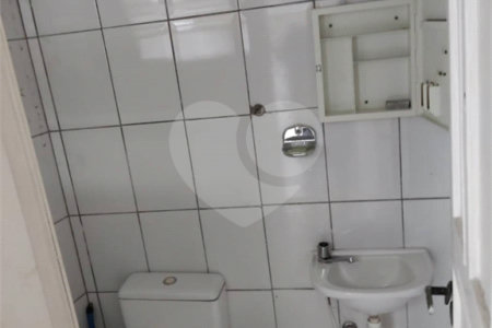 Sobrado à venda com 3 quartos em Jardim Franca, São Paulo, SP