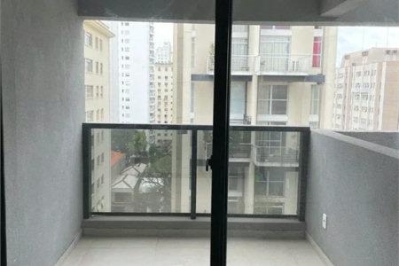 Sala à venda ou para alugar com 1 quarto em Cerqueira César, São Paulo, SP