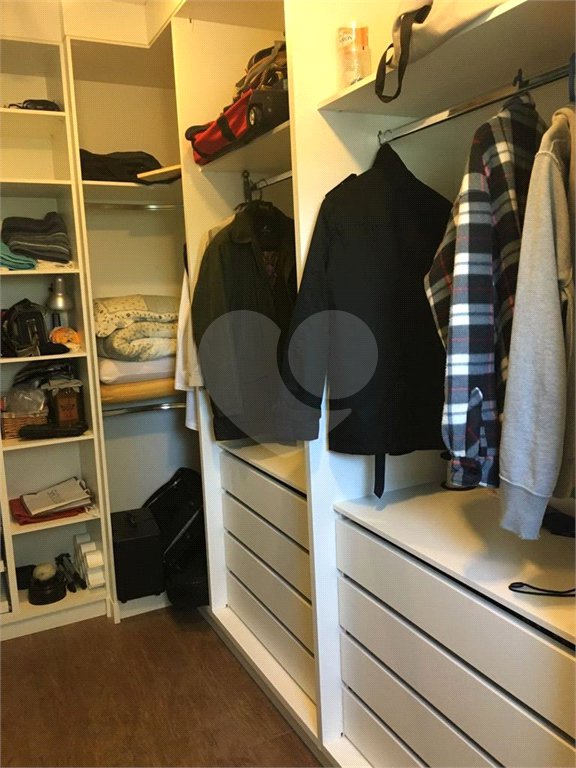 Casa à venda com 3 suítes em Jardim Faculdade, Sorocaba, SP
