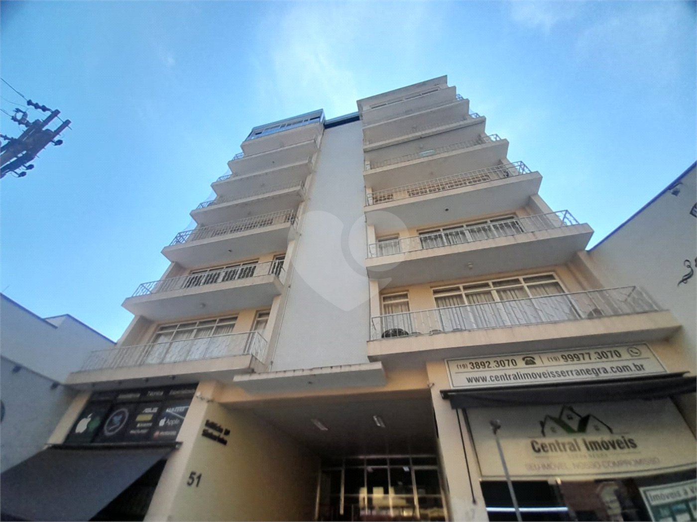 Apartamento à venda com 3 quartos, sendo 1 suíte, no Centro, Serra Negra, SP