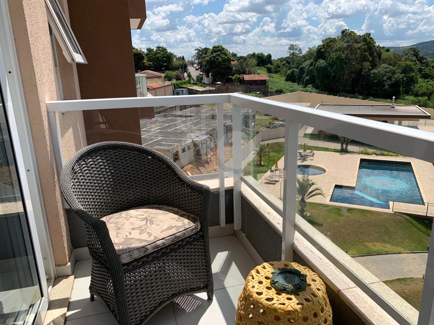 Apartamento à venda com 2 quartos, sendo 1 suíte, em Caetetuba, Atibaia, SP
