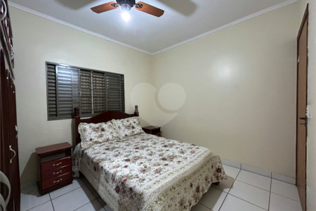 Casa à venda com 3 quartos em Engenheiro Carlos de Lacerda Chaves, Ribeirão Preto, SP