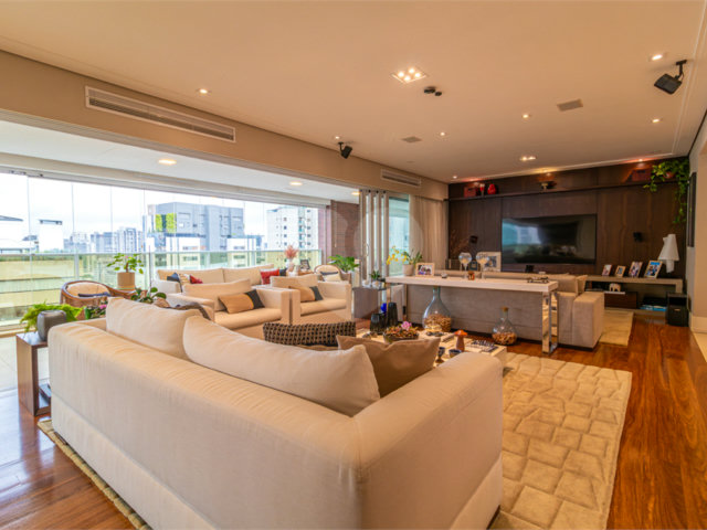 Apartamento à venda com 4 suítes em Campo Belo, São Paulo, SP