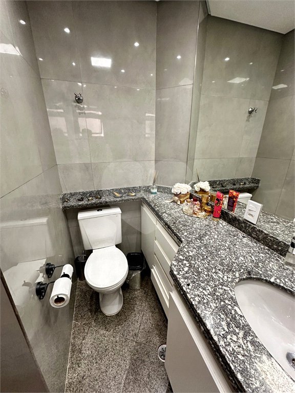 Apartamento à venda com 3 quartos, sendo 1 suíte, em Vila Regente Feijó, São Paulo, SP