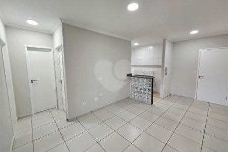 Apartamento à venda com 2 quartos, sendo 1 suíte, em Vila das Belezas, São Paulo, SP
