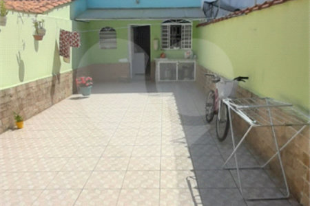 Casa à venda com 1 suíte em Jardim Aida, Guarulhos, SP
