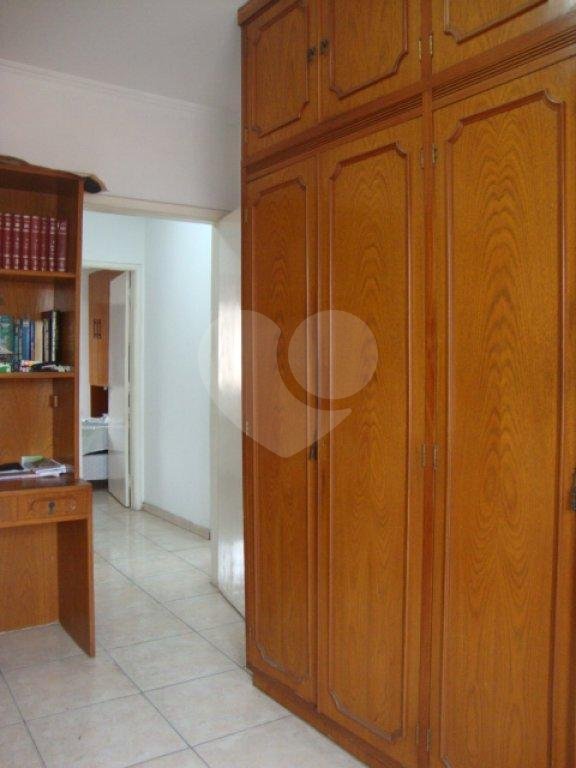 Sobrado à venda com 3 quartos, sendo 1 suíte,  em Parque Peruche, São Paulo, SP
