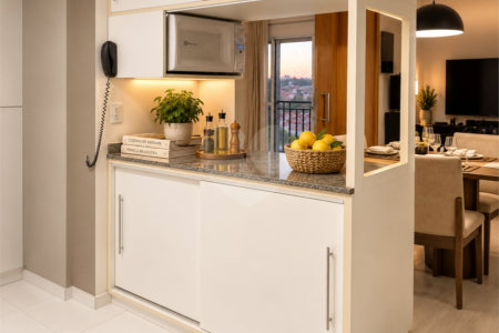 Apartamento à venda com 3 quartos, sendo 1 suíte, em Campo Belo, São Paulo, SP