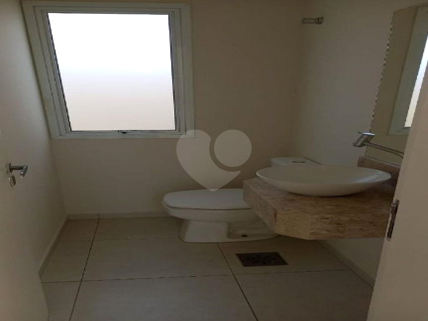 Casa à venda com 3 quartos em Bosque, Vinhedo, SP