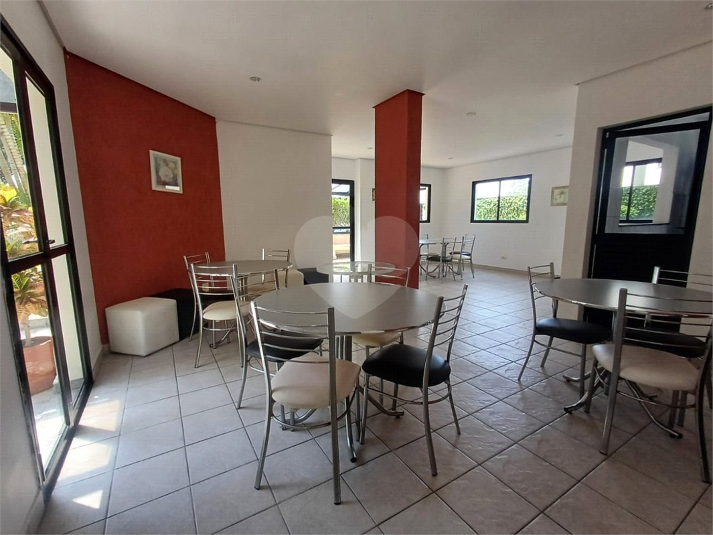 Apartamento à venda com 3 quartos, sendo 1 suíte, em Vila Monumento, São Paulo, SP