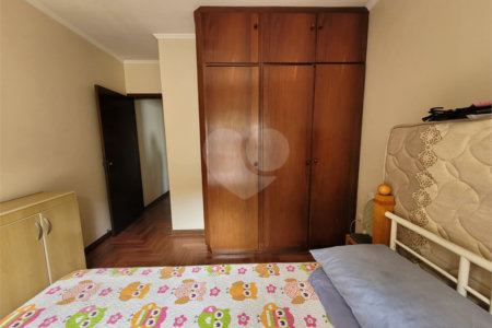 Sobrado à venda com 3 quartos, sendo 1 suíte, em Jardim Líbano, São Paulo, SP
