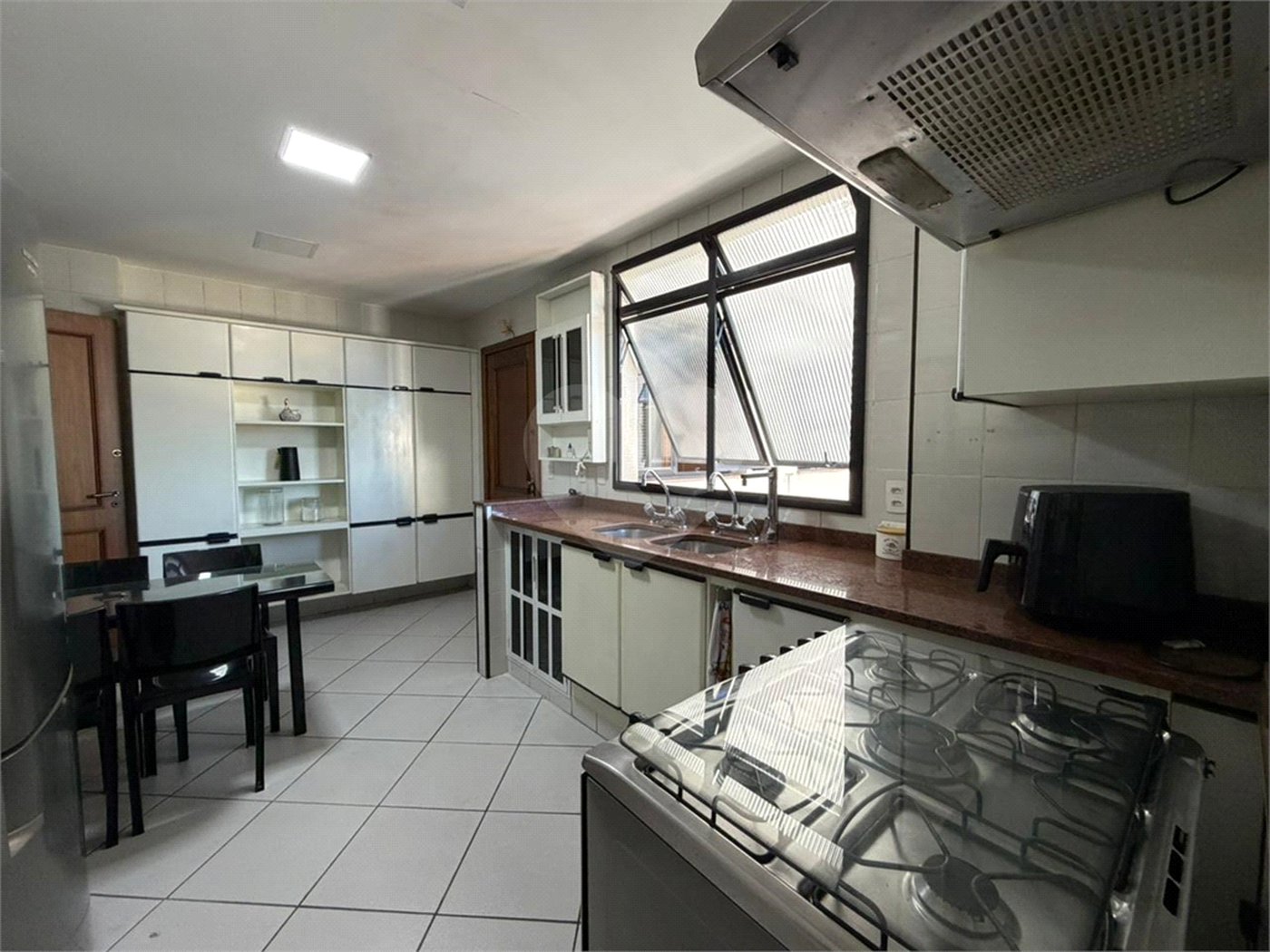 Apartamento à venda com 3 quartos, sendo 1 suíte, em Vila Isabel, Rio de Janeiro, RJ