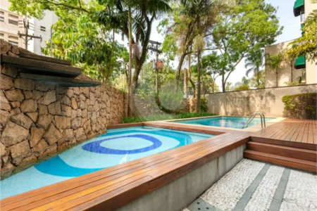 Apartamento à venda ou para alugar com 3 suítes em Real Parque, São Paulo, SP