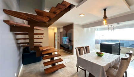 Duplex à venda com 3 quartos, sendo 2 suítes,  em Toninhas, Ubatuba, SP