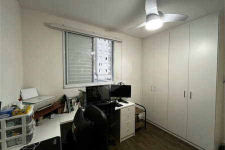 Apartamento à venda com 2 quartos, sendo 1 suíte,  em Vila Praia, São Paulo, SP