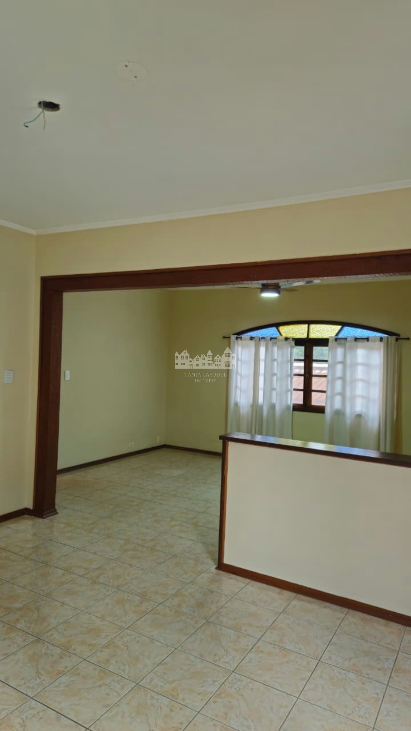 Casa Térrea com Vista para a Pedra Grande, em Nova Gardênia, Atibaia - SP