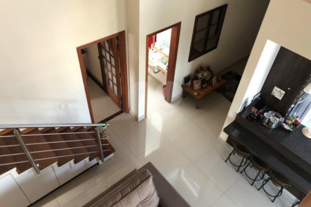 Casa à venda com 5 quartos, sendo 2 suítes, no condomínio Terras de Santa Izabel, Salto - SP