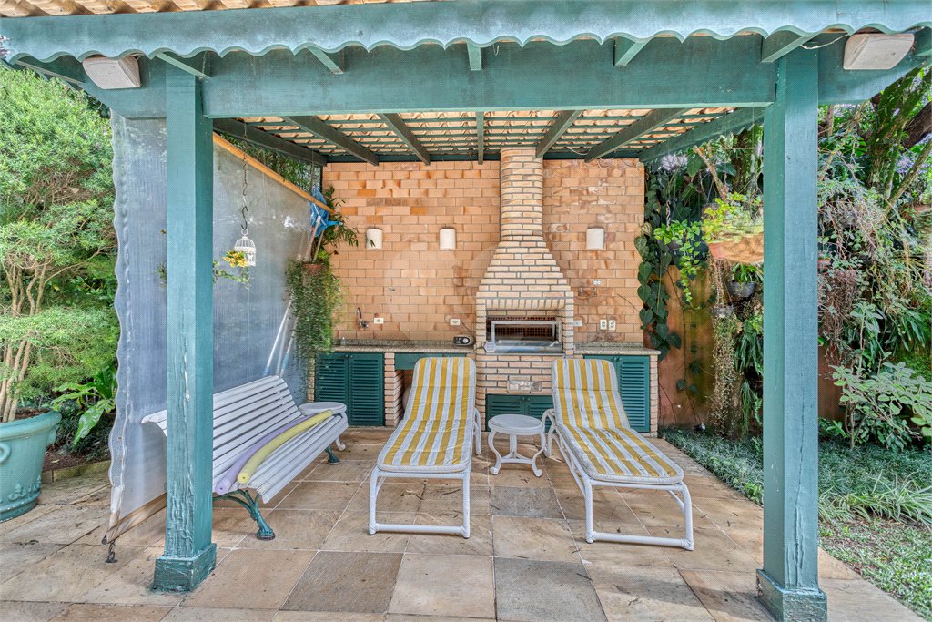 Casa à venda com 5 quartos, sendo 4 suítes, em Brooklin Velho, São Paulo, SP
