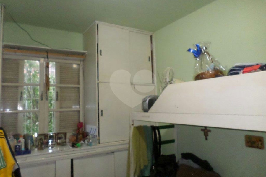 Casa Térrea à venda com 2 quartos em Vila Galvão, Guarulhos, SP