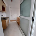 Apartamento à venda com 2 quartos em Vila Anastácio, São Paulo, SP