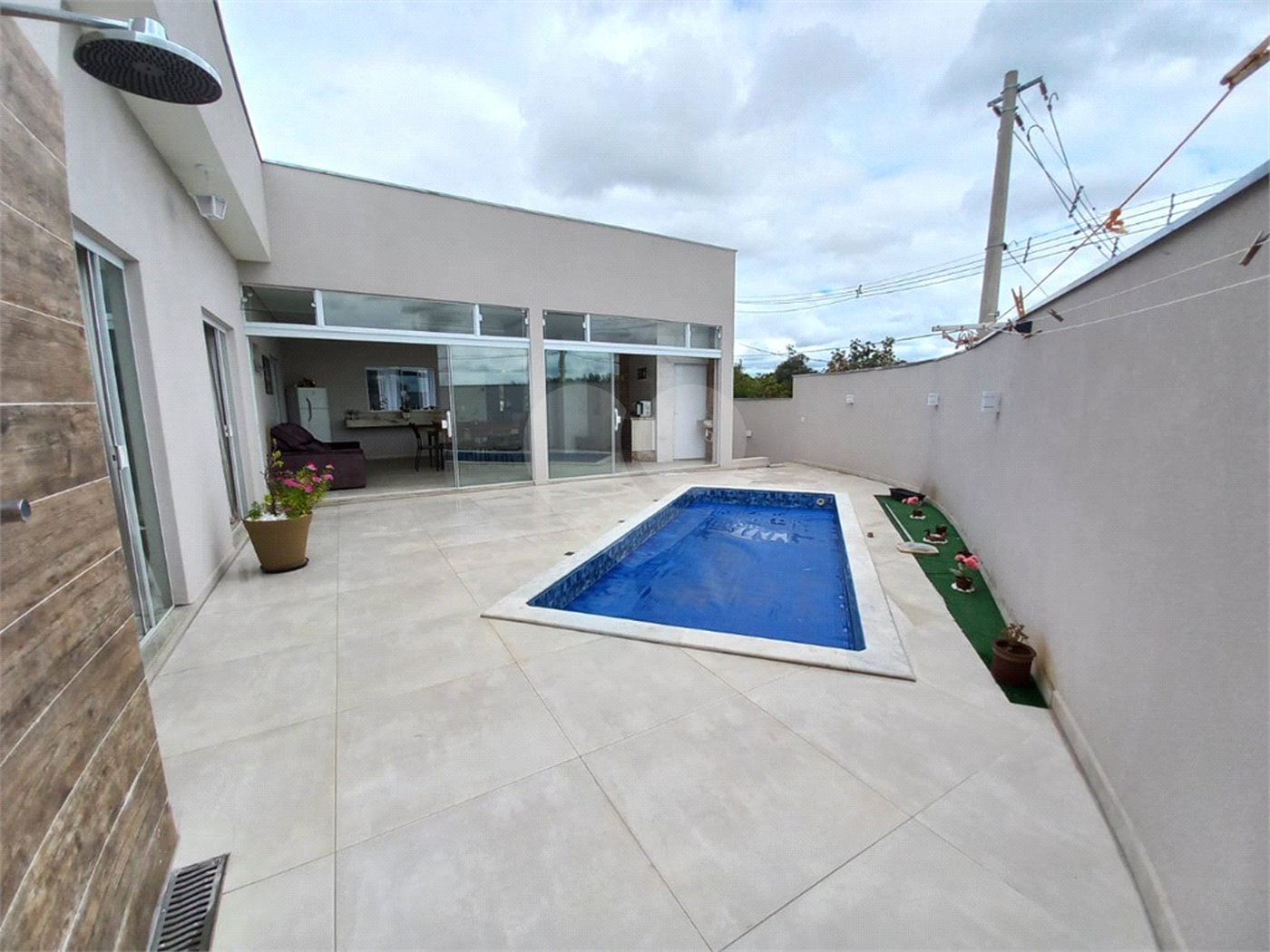 Casa à venda com 3 quartos, sendo 1 suíte,  no condomínio Villagio Milano, Sorocaba - SP