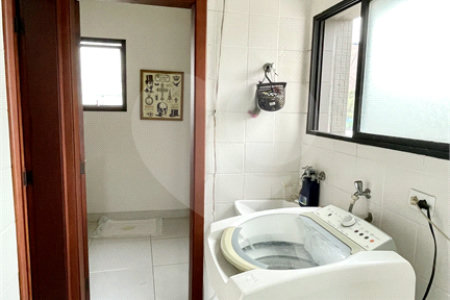 Apartamento à venda com 3 quartos, sendo 1 suíte, em Vila Paulicéia, São Paulo, SP