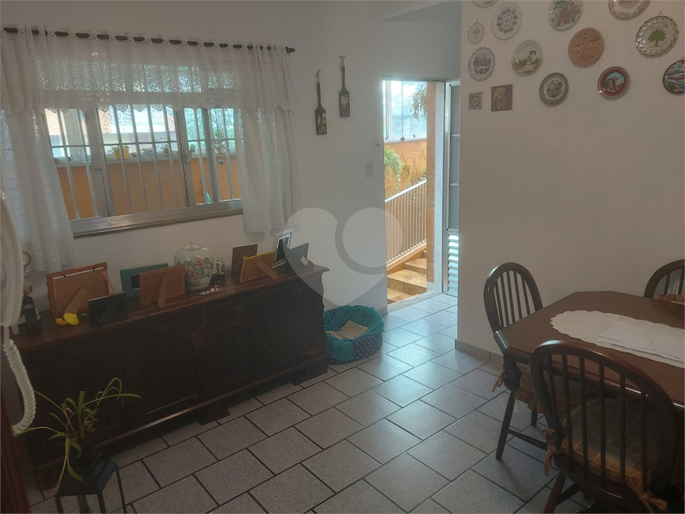 Sobrado à venda com 3 quartos, sendo 1 suíte,  em Tremembé, São Paulo, SP