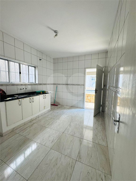 Casa à venda com 3 quartos, sendo 1 suíte, em Vila Galvão, Guarulhos, SP
