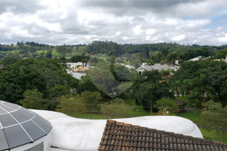 Casa à venda com 4 suítes no condomínio Real Park, Mogi das Cruzes - SP