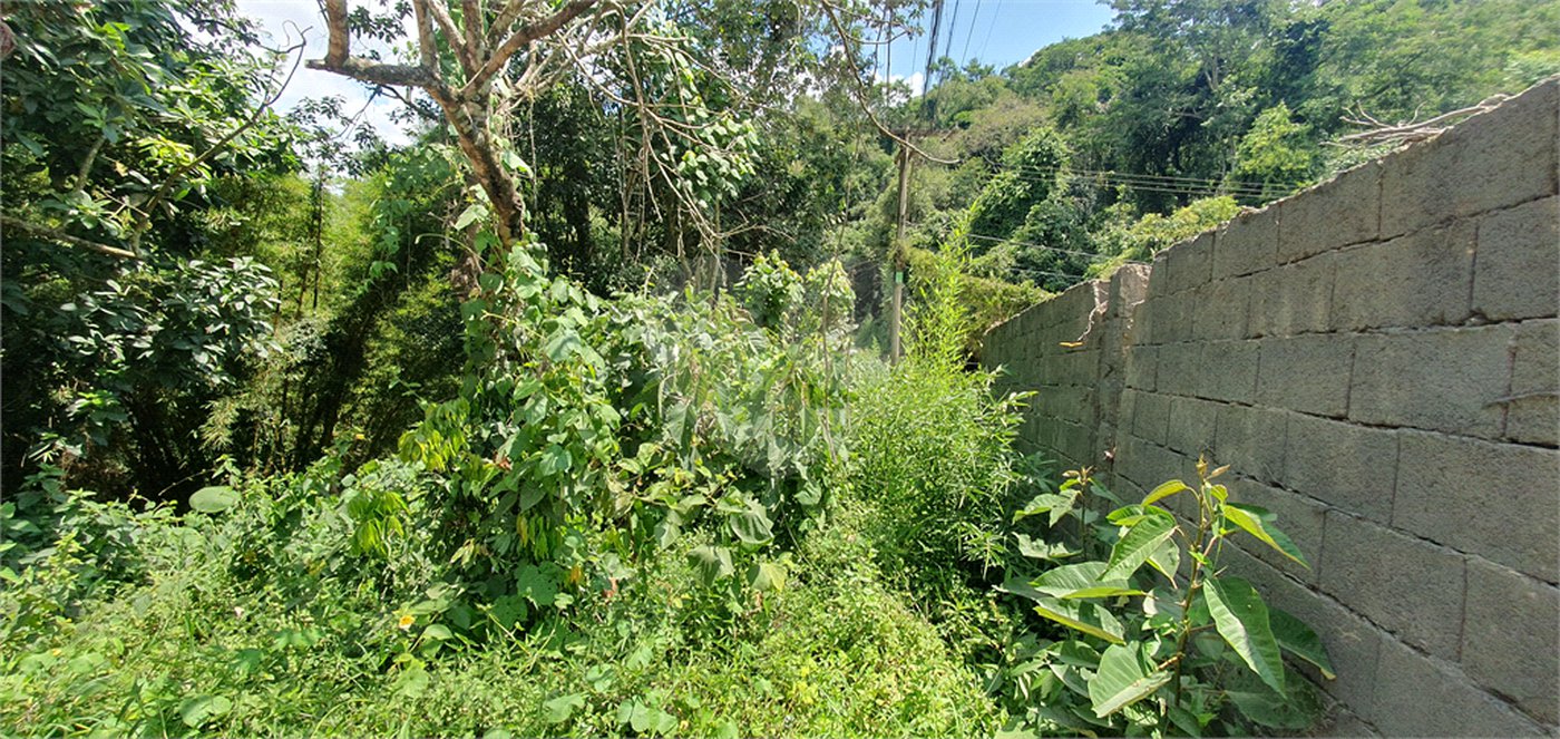 Chácara à venda com 2 quartos em Serra da Cantareira, Mairiporã, SP